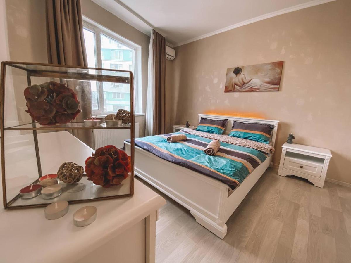 Luxury Sky Apartment 키시나우 외부 사진