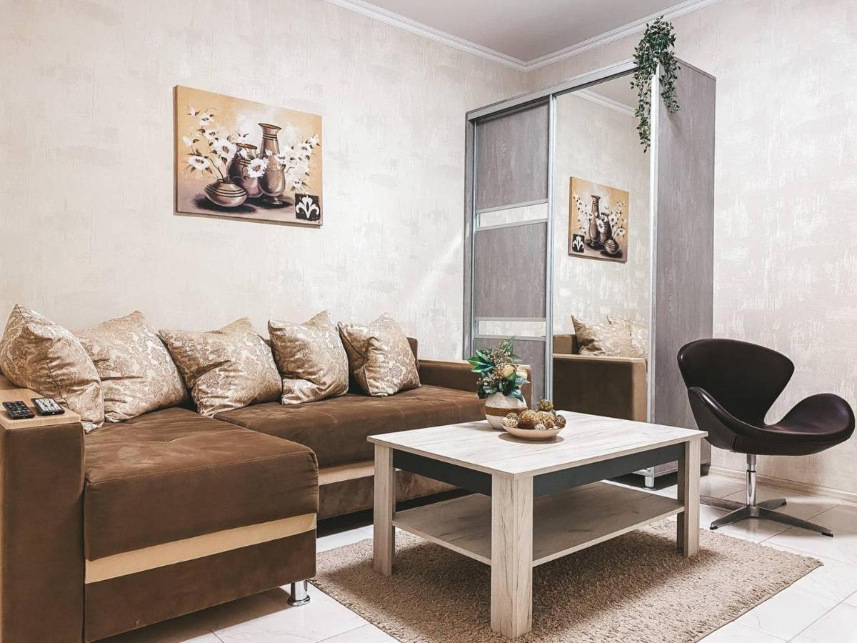 Luxury Sky Apartment 키시나우 외부 사진